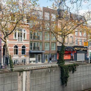 Woning aan de 's-Gravendijkwal te Rotterdam