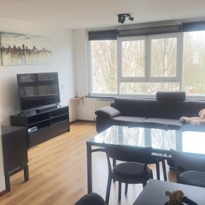 Woning aan de 's-Gravesandeplein te Amsterdam