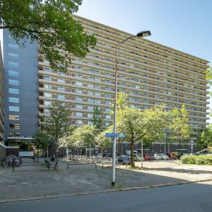 Woning aan de Arthur van Schendelplein te Delft