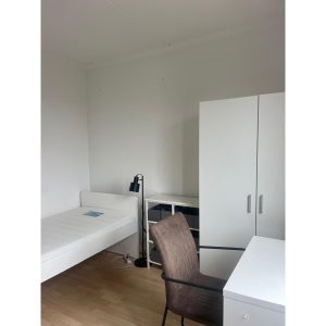 Woning aan de Hofwijk te Honselersdijk