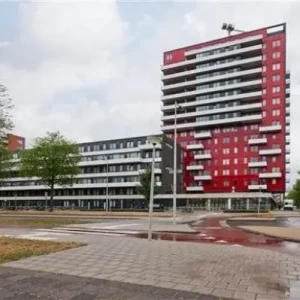 Woning aan de Osdorper Ban te Amsterdam