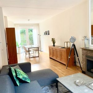 Woning aan de Pieter van den Zandestraat te Den Haag