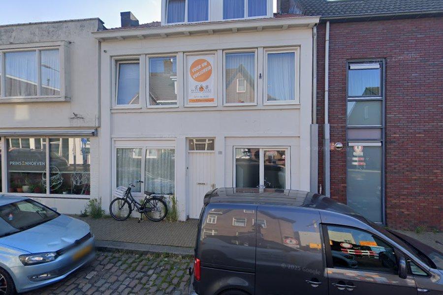 Woning aan de Prinsenhoeven te Tilburg