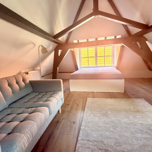 Woning aan de Westeinde te Den Haag