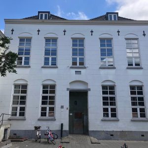 Woning aan de Zwederstraat te Rotterdam