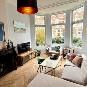 Woning aan de Adelheidstraat te Den Haag