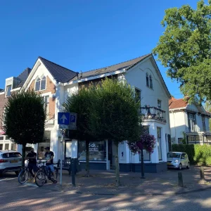 Woning aan de Brinkstraat te Baarn