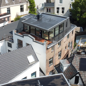 Woning aan de Diezerpoortenplas te Zwolle