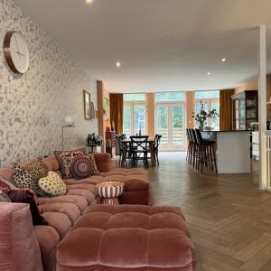 Woning aan de Eerste Helmersstraat te Amsterdam