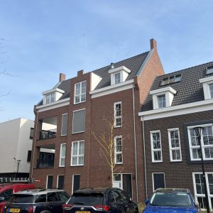 Woning aan de Eindhovenseweg te Waalre