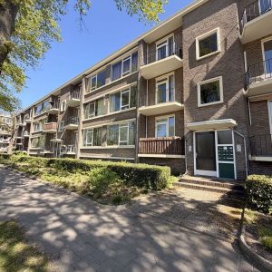 Woning aan de Karel de Grotelaan te Eindhoven