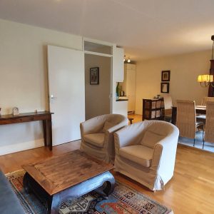 Woning aan de Laan van Meerdervoort te Den Haag