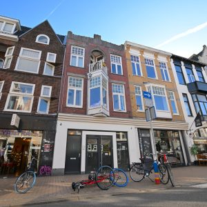 Woning aan de Oude Ebbingestraat te Groningen