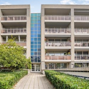 Woning aan de Paradijslaan te Eindhoven