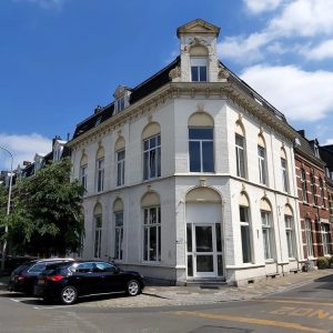 Woning aan de Sint Maartenslaan te Maastricht