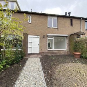 Woning aan de Straat van Makassar te Amstelveen