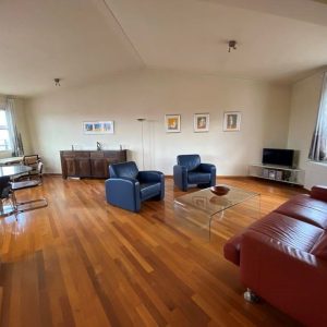 Woning aan de Van der Palmkade te Amsterdam