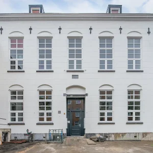 Woning aan de Zwederstraat te Rotterdam