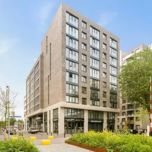 Woning aan de 1e Lulofsdwarsstraat te Den Haag