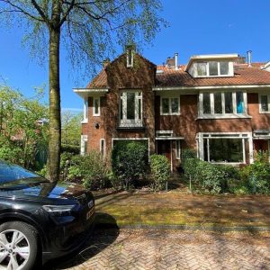 Woning aan de De Ruwiellaan te Amstelveen