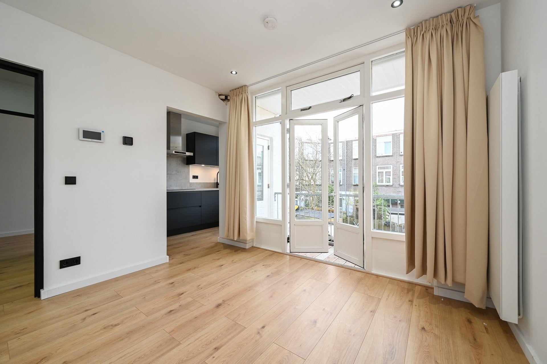 Woning aan de Deimanstraat te Den Haag