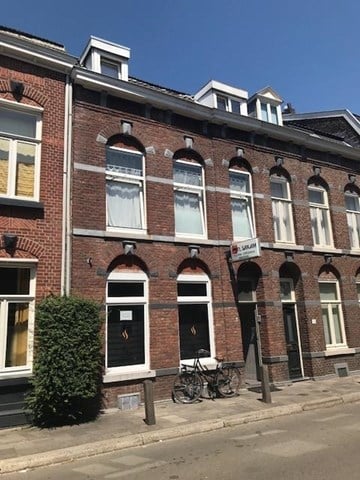 Woning aan de Glacisweg te Maastricht