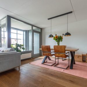 Woning aan de Henrick de Keijserplein te Amsterdam