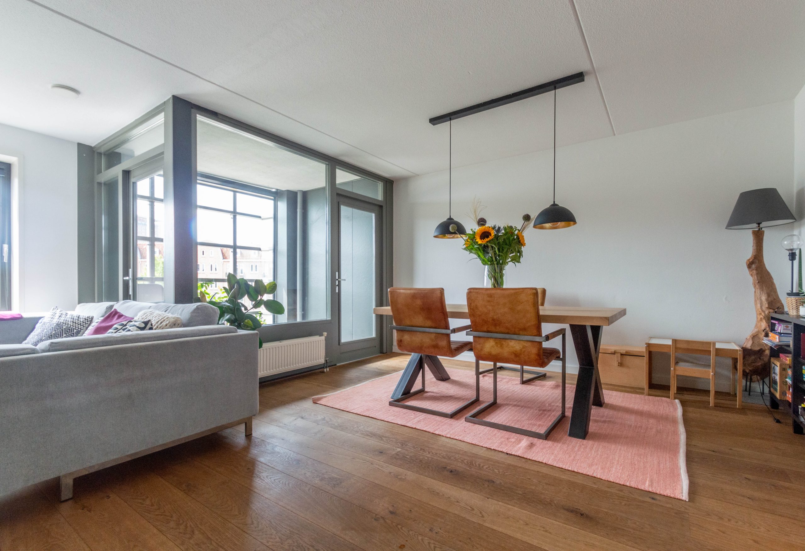 Woning aan de Henrick de Keijserplein te Amsterdam
