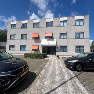 Woning aan de Henry Dunantweg te Alphen aan den Rijn