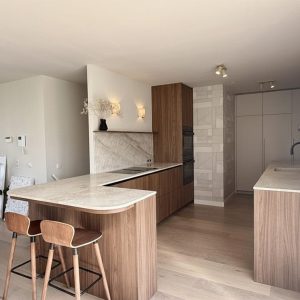 Woning aan de Johan van der Keukenstraat te Amsterdam