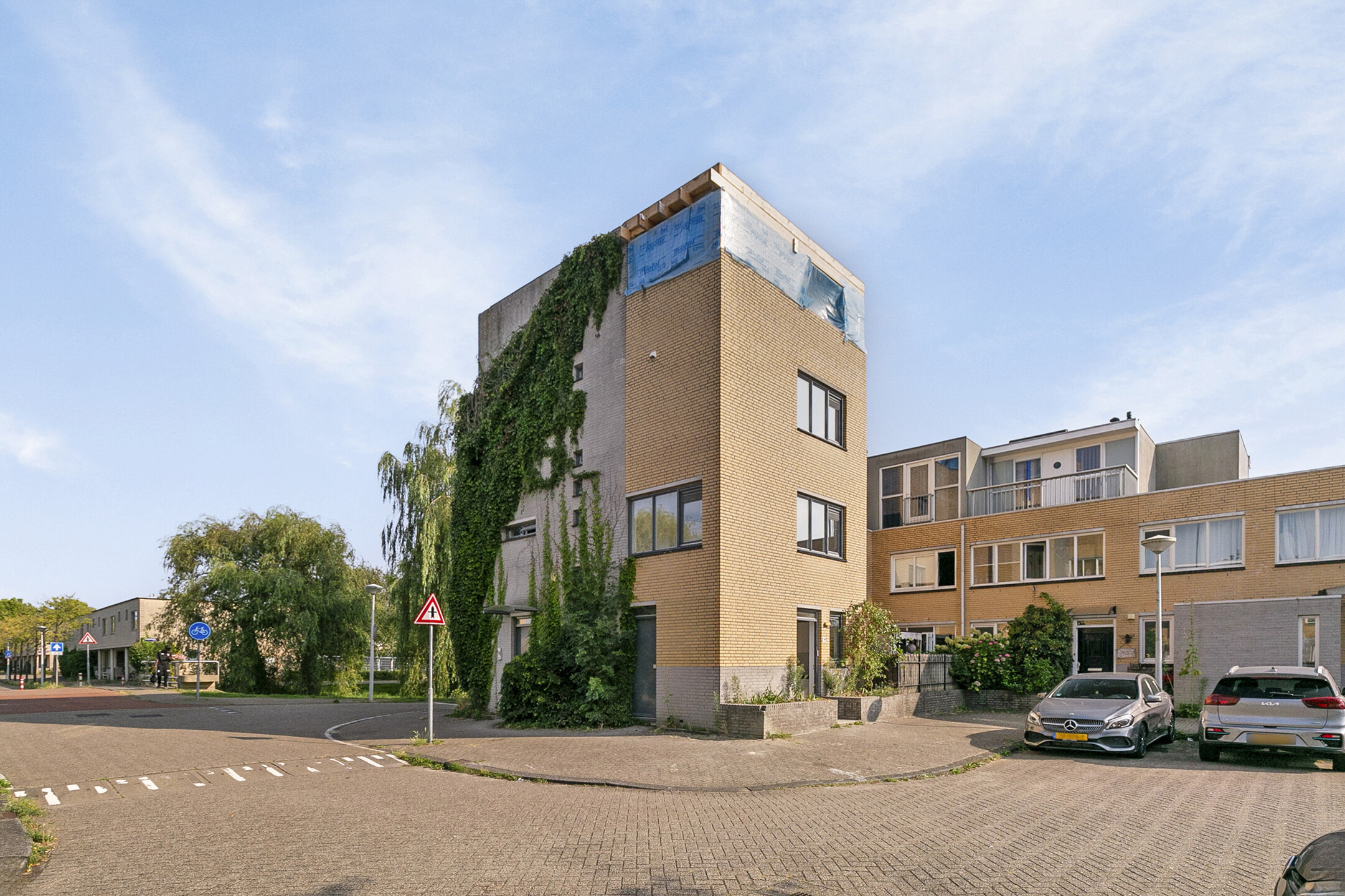 Woning aan de Maaseikstraat te Amsterdam