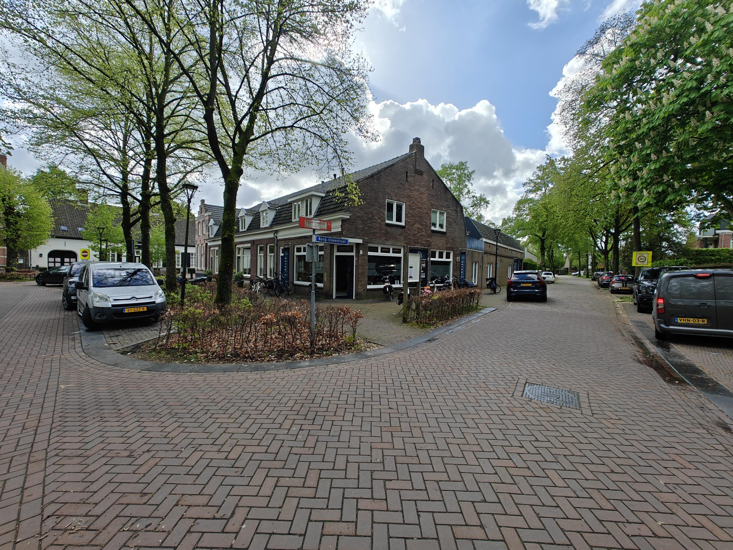 Woning aan de Markt te Waalre