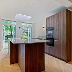 Woning aan de Nassaukade te Amsterdam