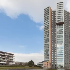 Woning aan de Oosterbakenpad te Hoogvliet Rotterdam