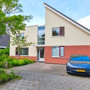 Woning aan de Valk te Bedum