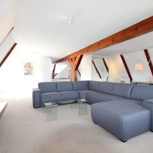 Woning aan de Elandsstraat te Amsterdam