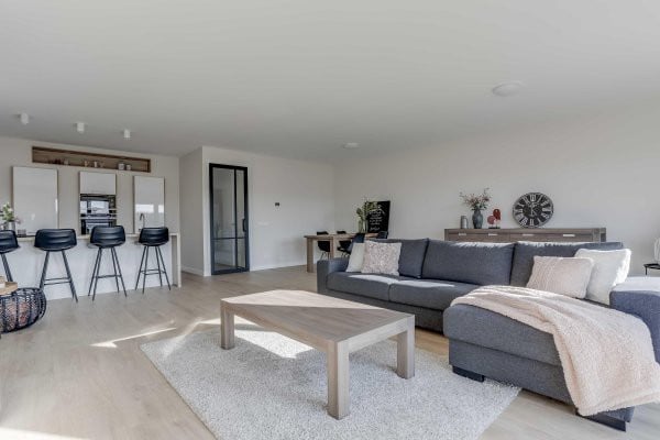 Woning aan de Emmastraat te Rozenburg