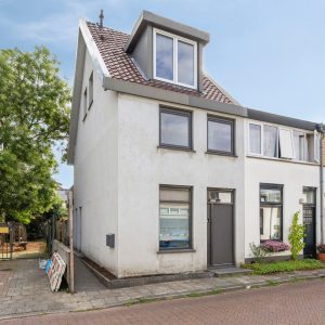 Woning aan de Gildestraat te Bussum