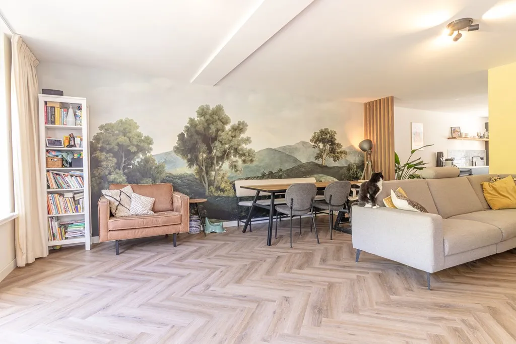 Woning aan de Hallerweg te Wijdewormer