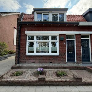 Woning aan de Halsterseweg te Halsteren