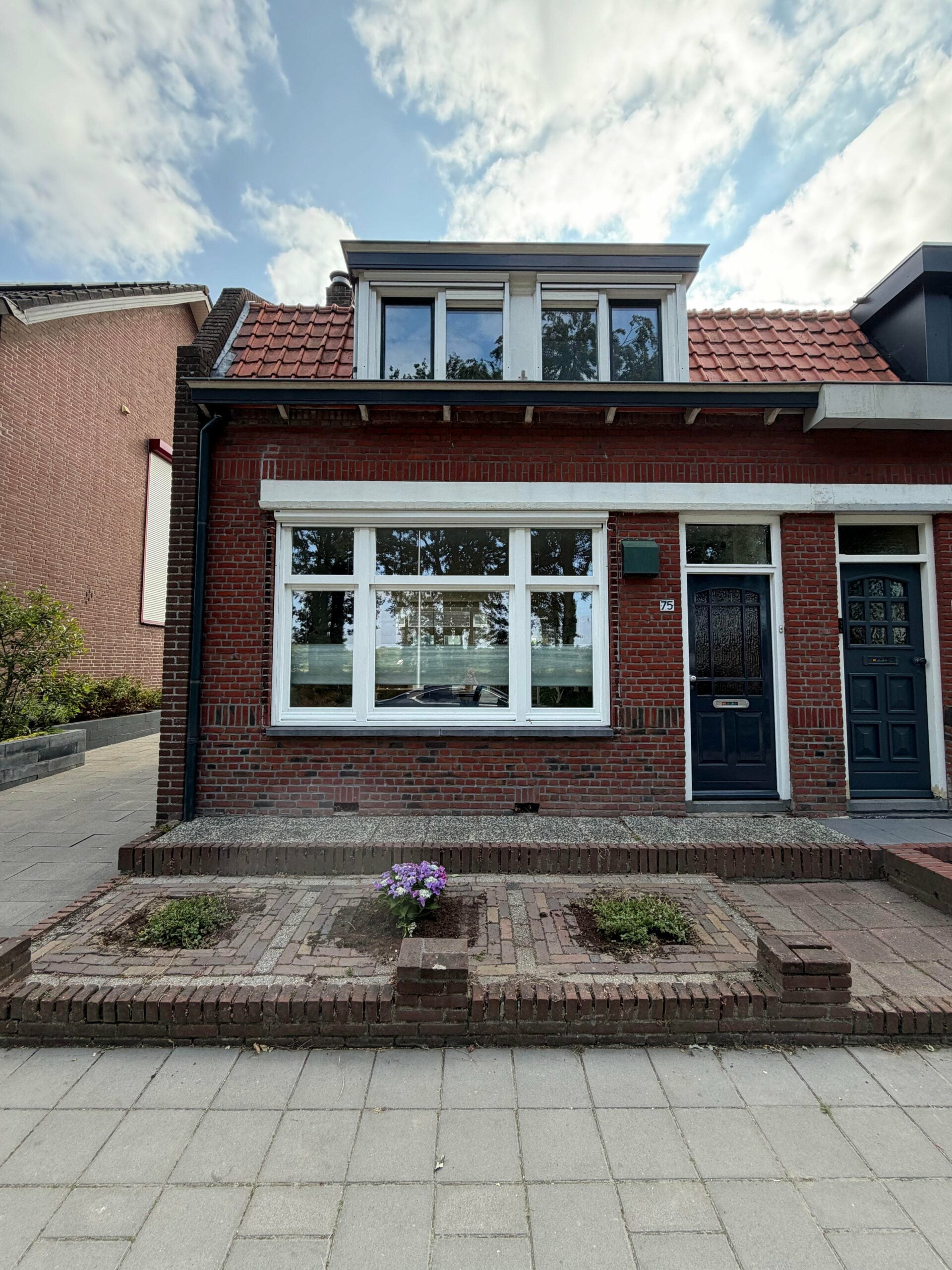 Woning aan de Halsterseweg te Halsteren
