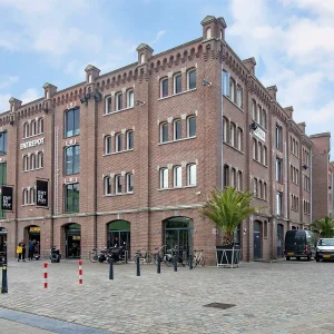 Woning aan de Handelsplein te Rotterdam