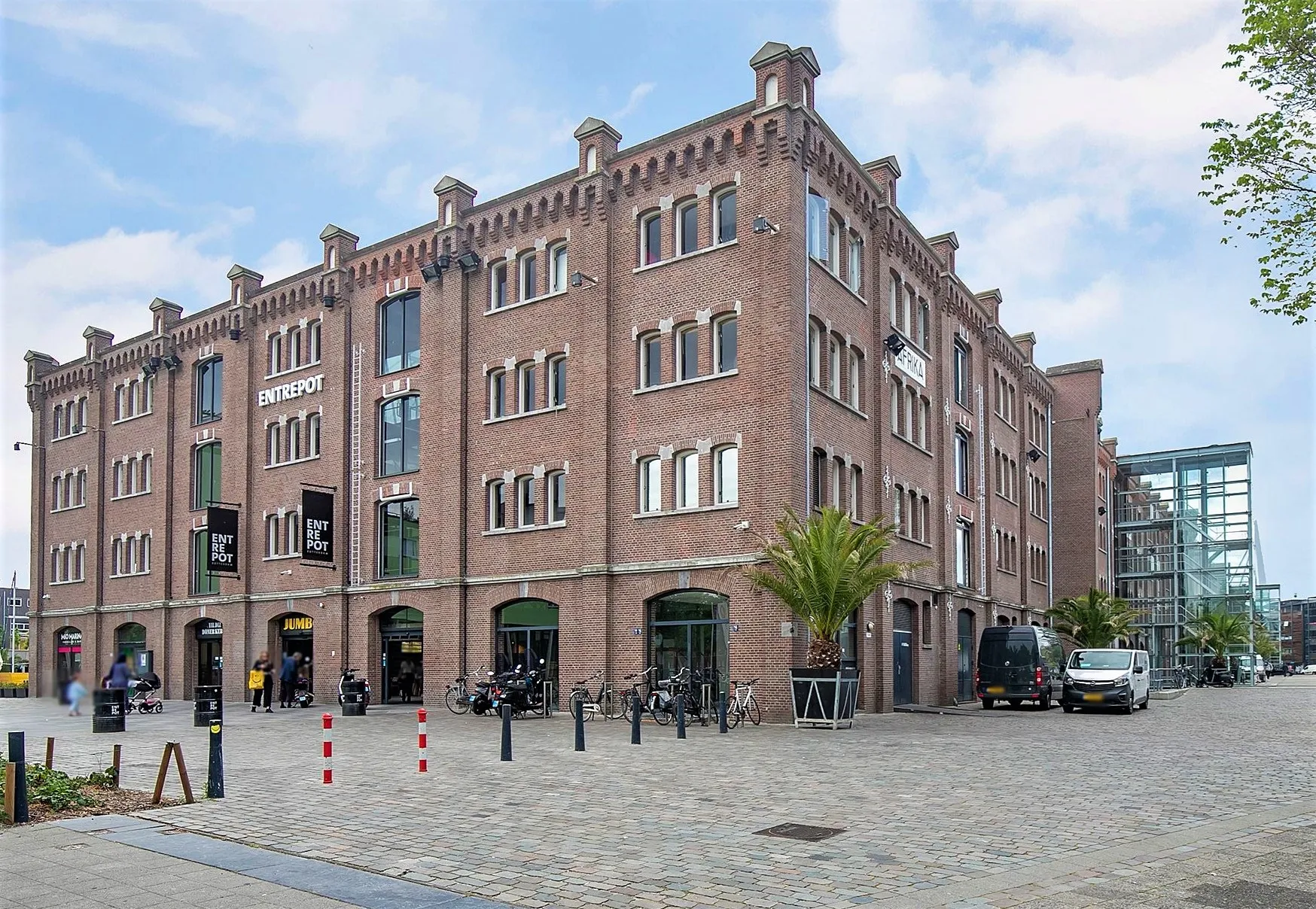 Woning aan de Handelsplein te Rotterdam