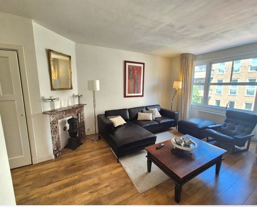 Woning aan de Hofmeyrstraat te Amsterdam