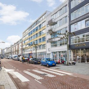 Woning aan de Karel Doormanstraat te Rotterdam