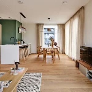Woning aan de Koningin Wilhelminaplein te Amsterdam