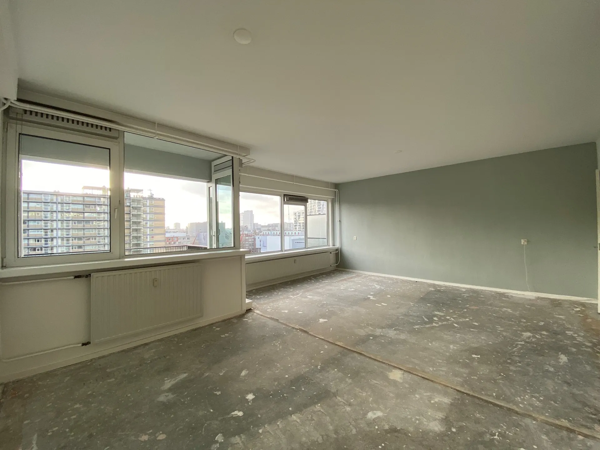 Woning aan de Kruiskade te Rotterdam