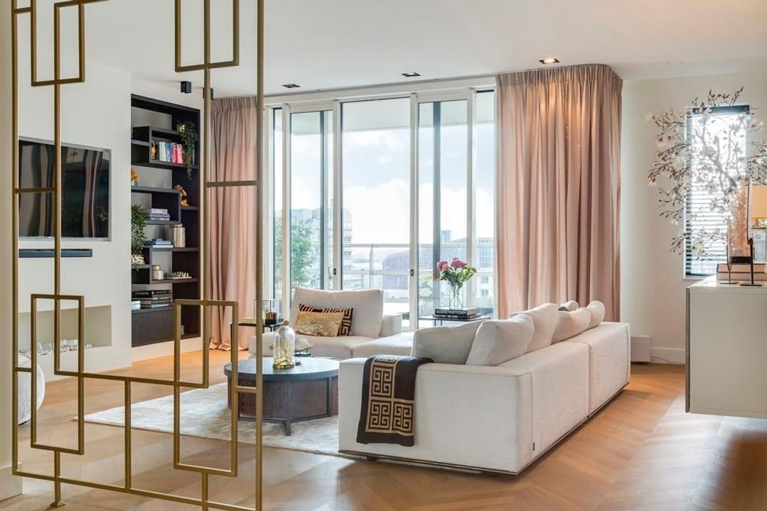 Woning aan de Leonard Bernsteinstraat te Amsterdam