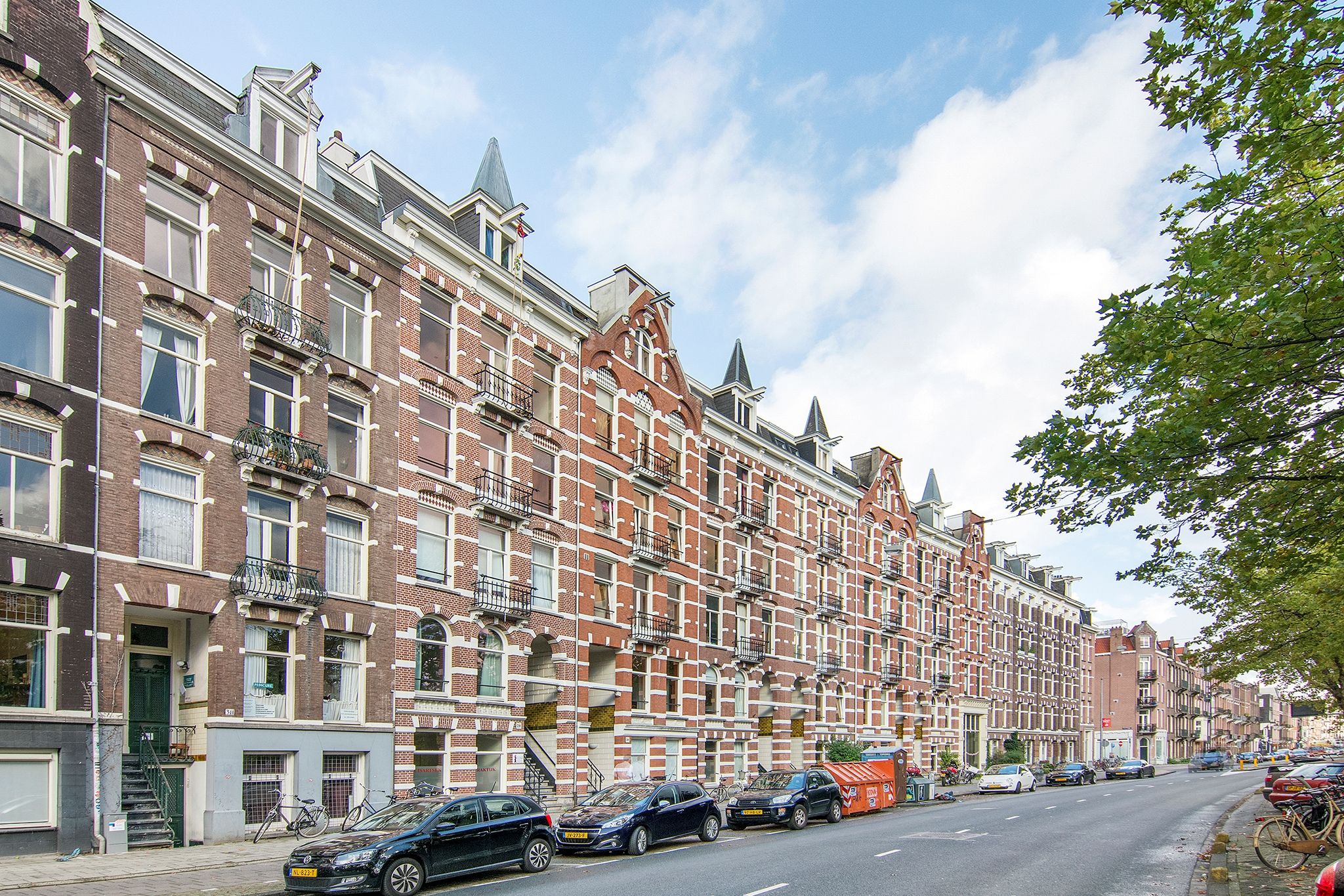 Woning aan de Nassaukade te Amsterdam