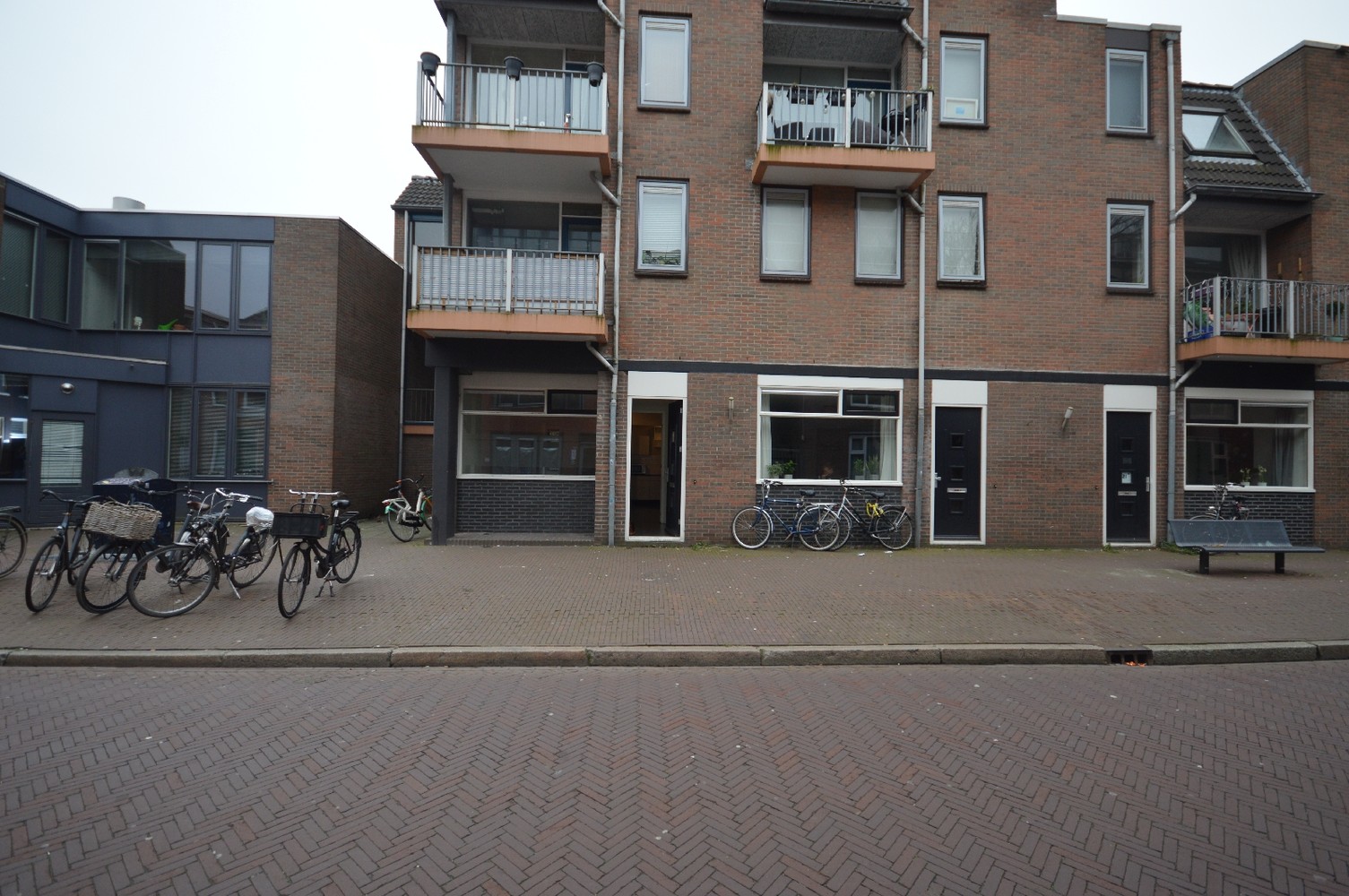 Woning aan de Nieuwe Sint Jansstraat te Groningen